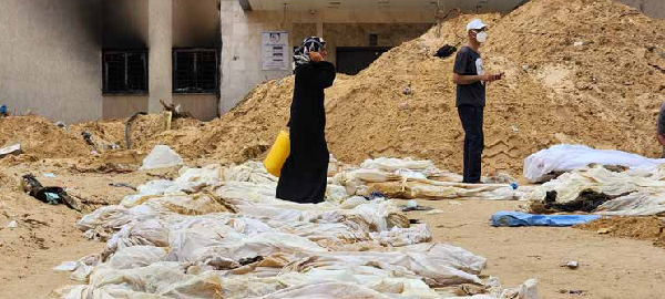 الشهود على المقابر الجماعية في مستشفى ناصر